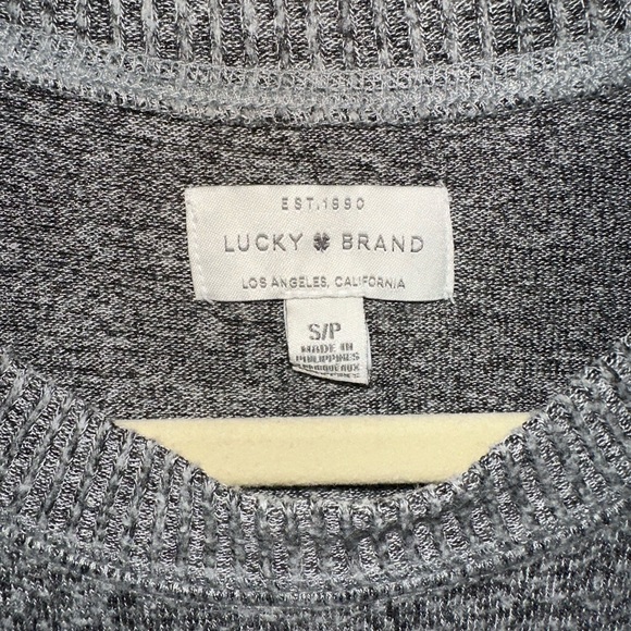 Lucky Brand Women’s Charcoal Long Sleeve Crewneck Sweater Size Small - Picture 3 of 5
